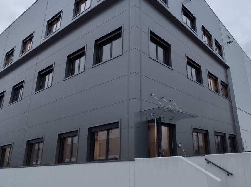 P. San Fernando lateral