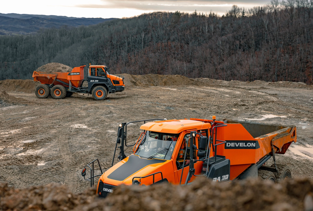 Articulated Dump Truck - Scott Equipment page hero