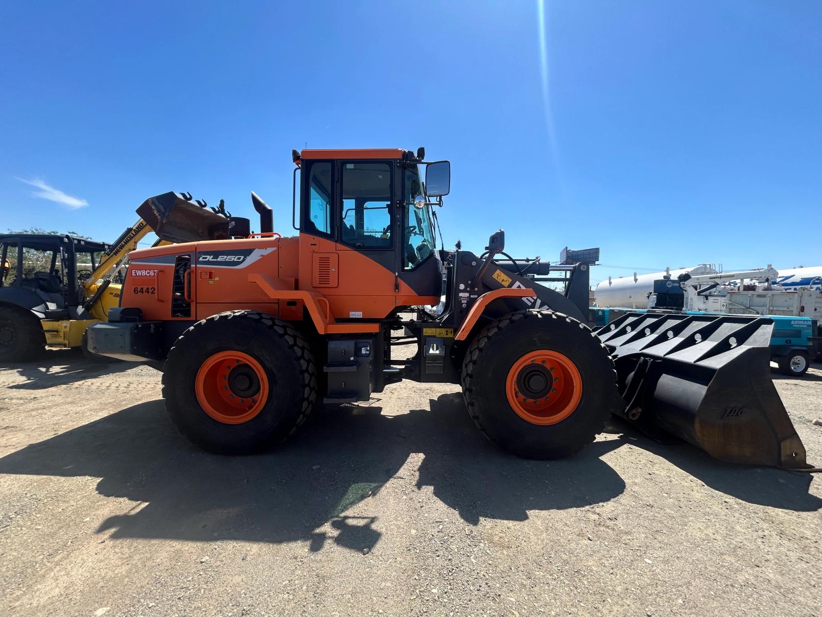 How Fleet Standardization Improves Heavy Equipment Efficiency