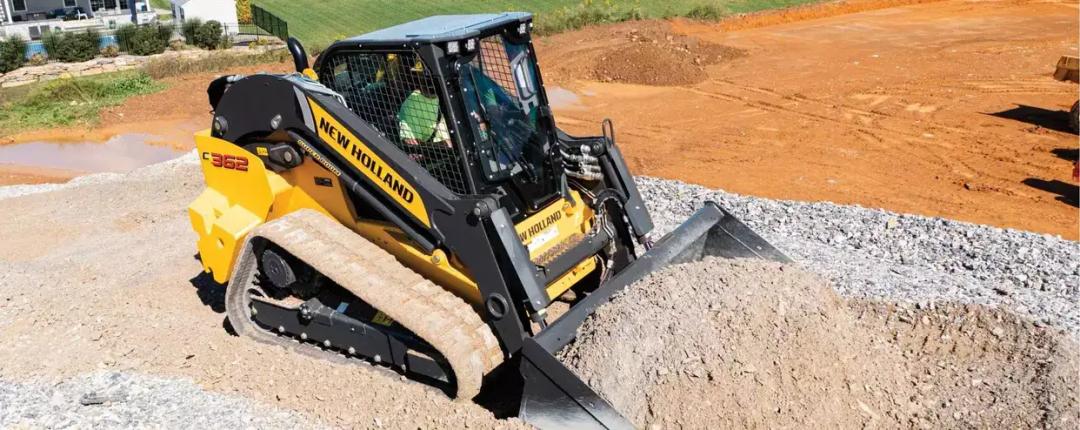 Skidsteers - Scott Equipment page hero
