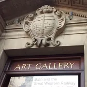Victoria Art Gallery in Bath: Elegant entrance signage, inviting art enthusiasts to immerse themselves in the vibrant world of artistic masterpieces