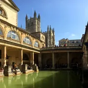 Roman Baths in Bath: View of the iconic bath, a historic attraction showcasing the grandeur of ancient Roman bathing rituals