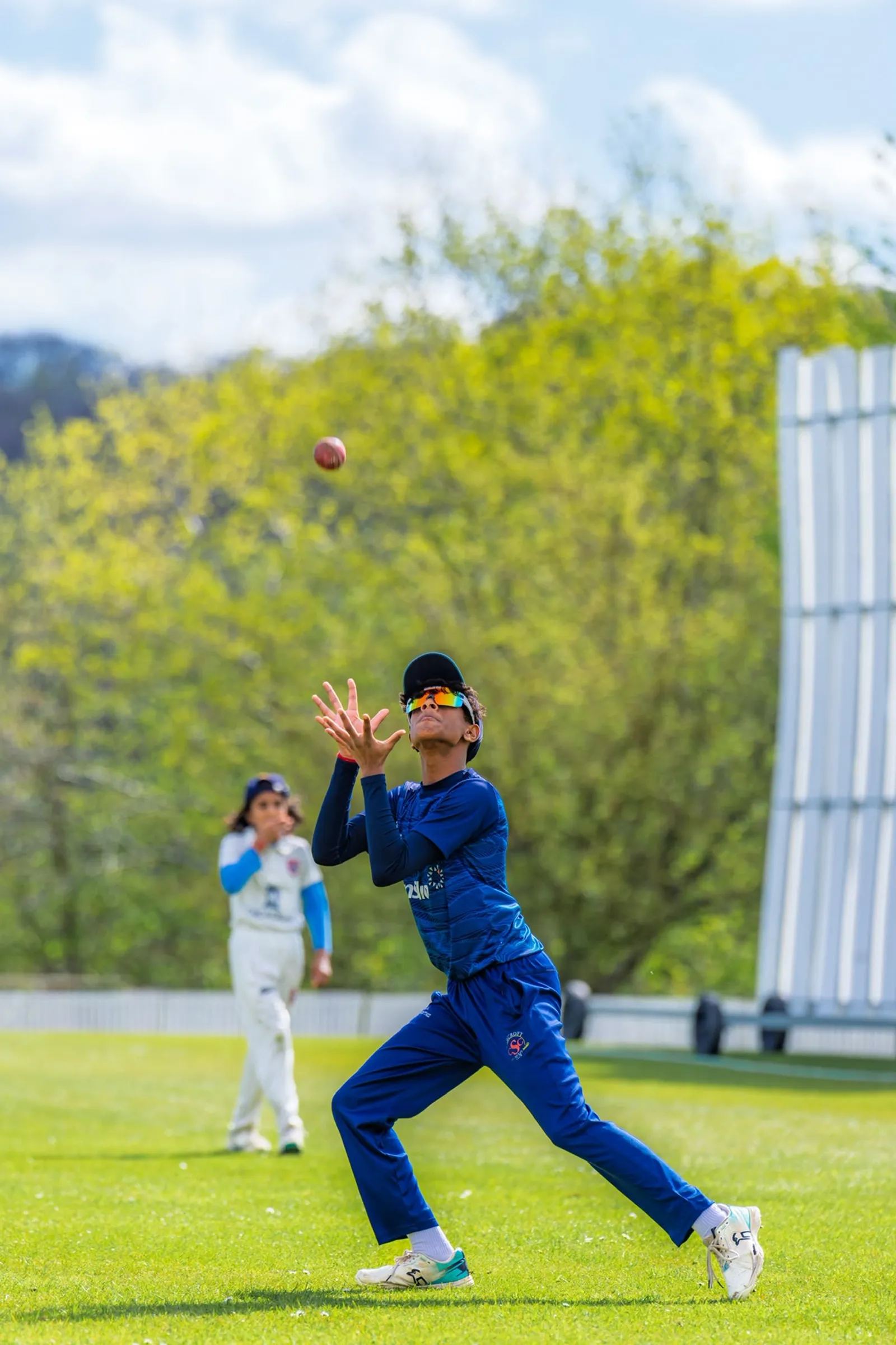 player about to take catch