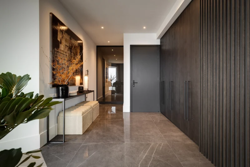 Above the Cityline — image 1