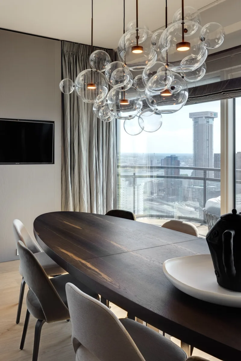 Metropolitan Penthouse — image 16