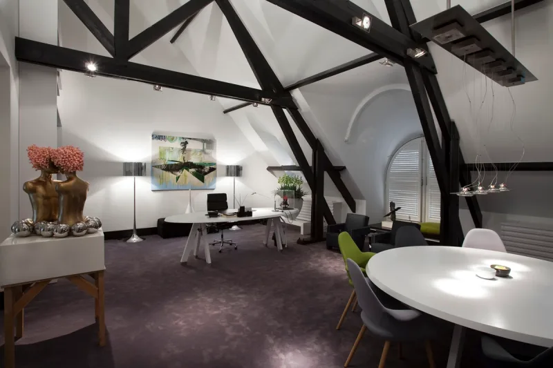 Black-beamed Office — image 4