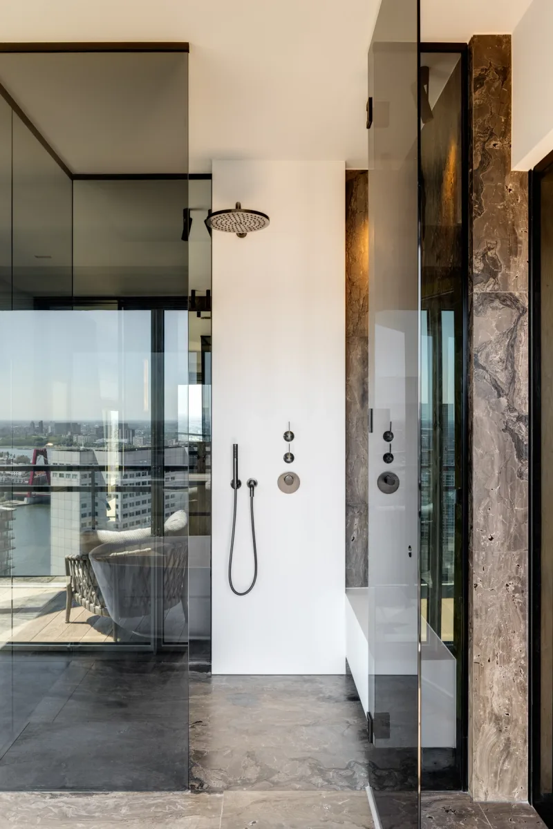 Metropolitan Penthouse — image 24