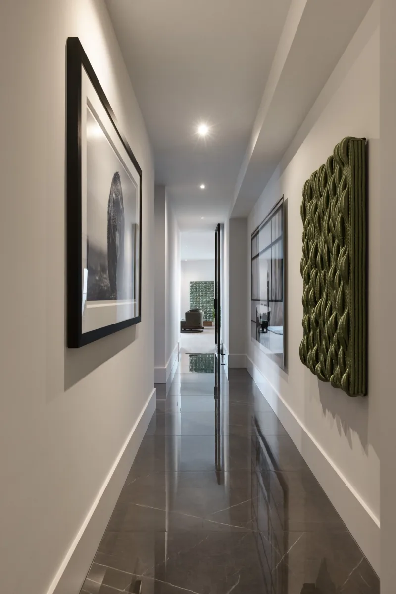 Above the Cityline — image 23