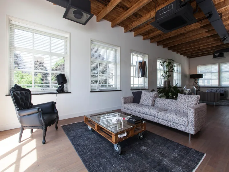 Loft office — image 6