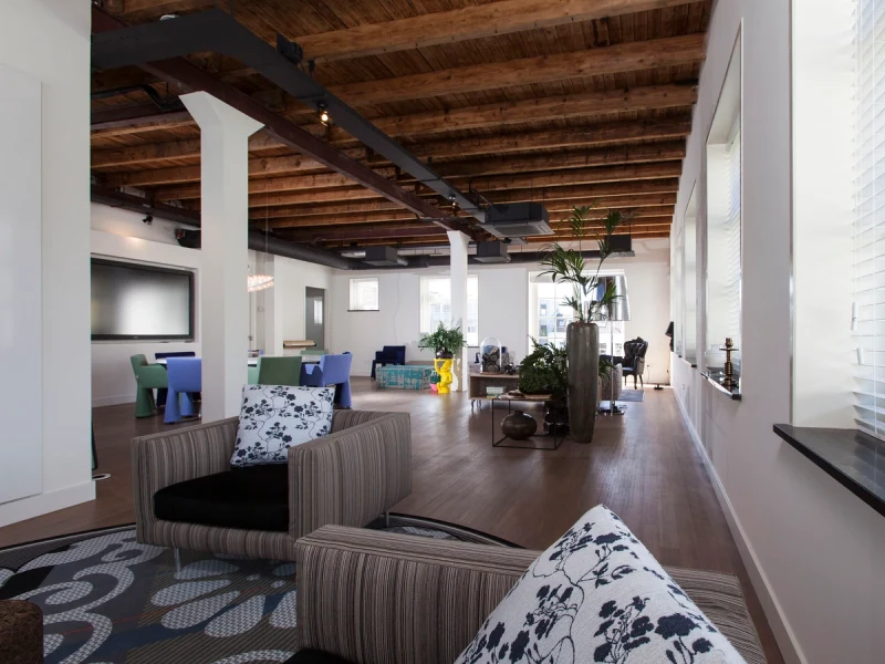 Loft office — image 1