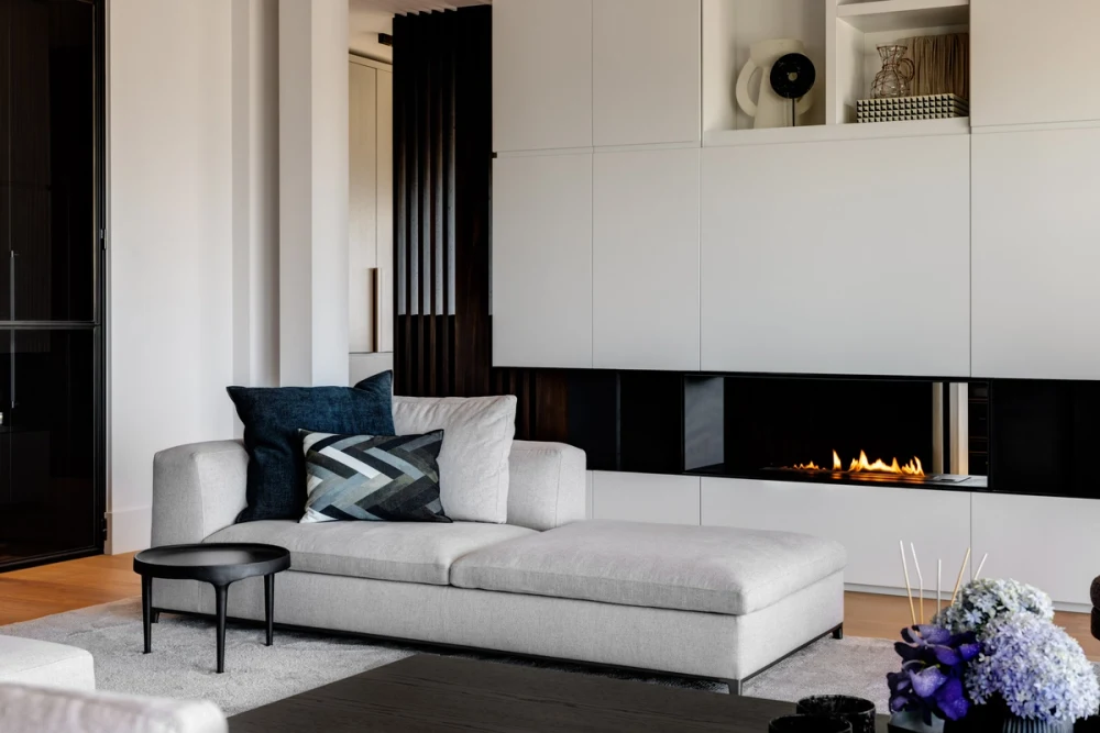 Metropolitan Penthouse — image 2