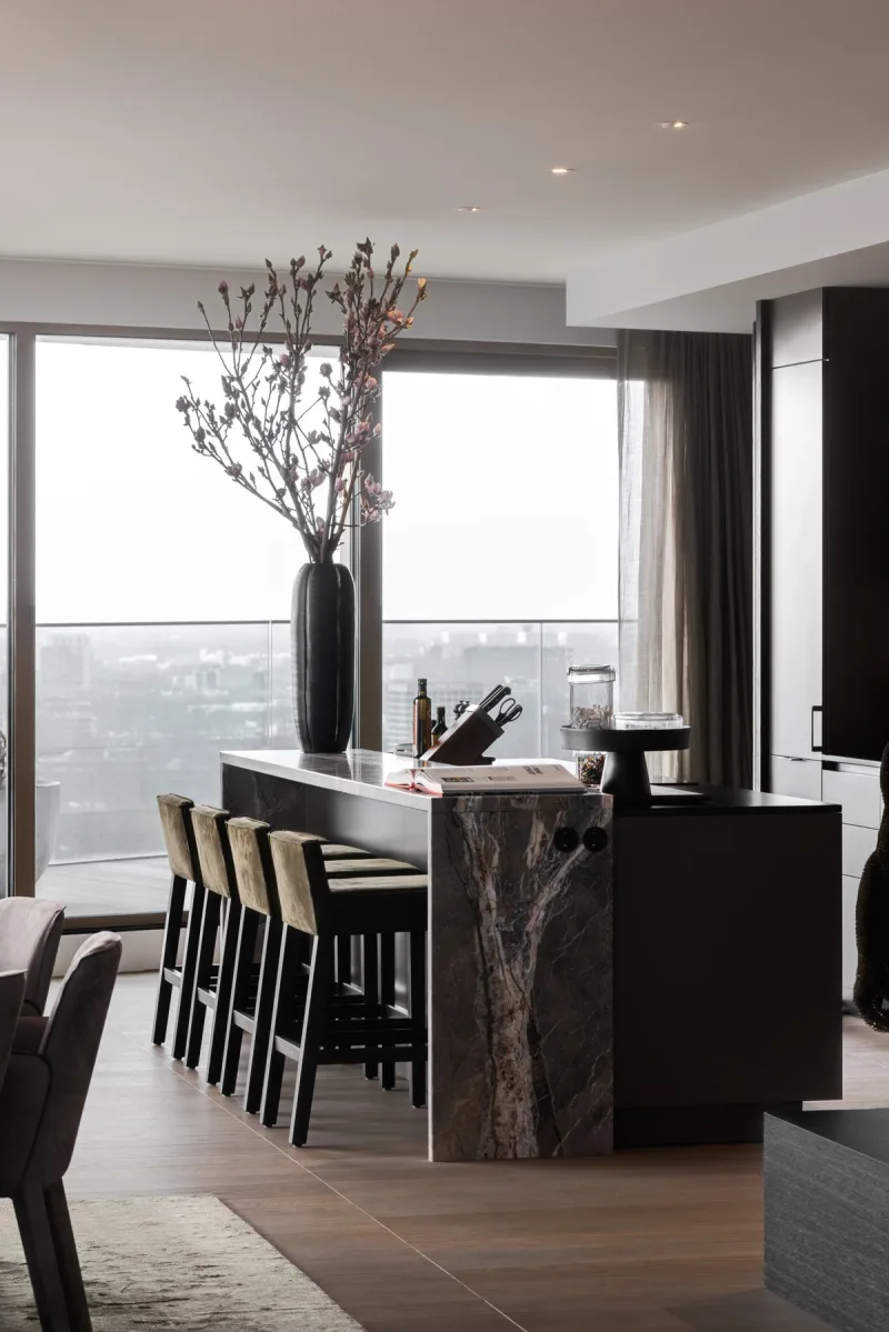 Above the Cityline — image 12
