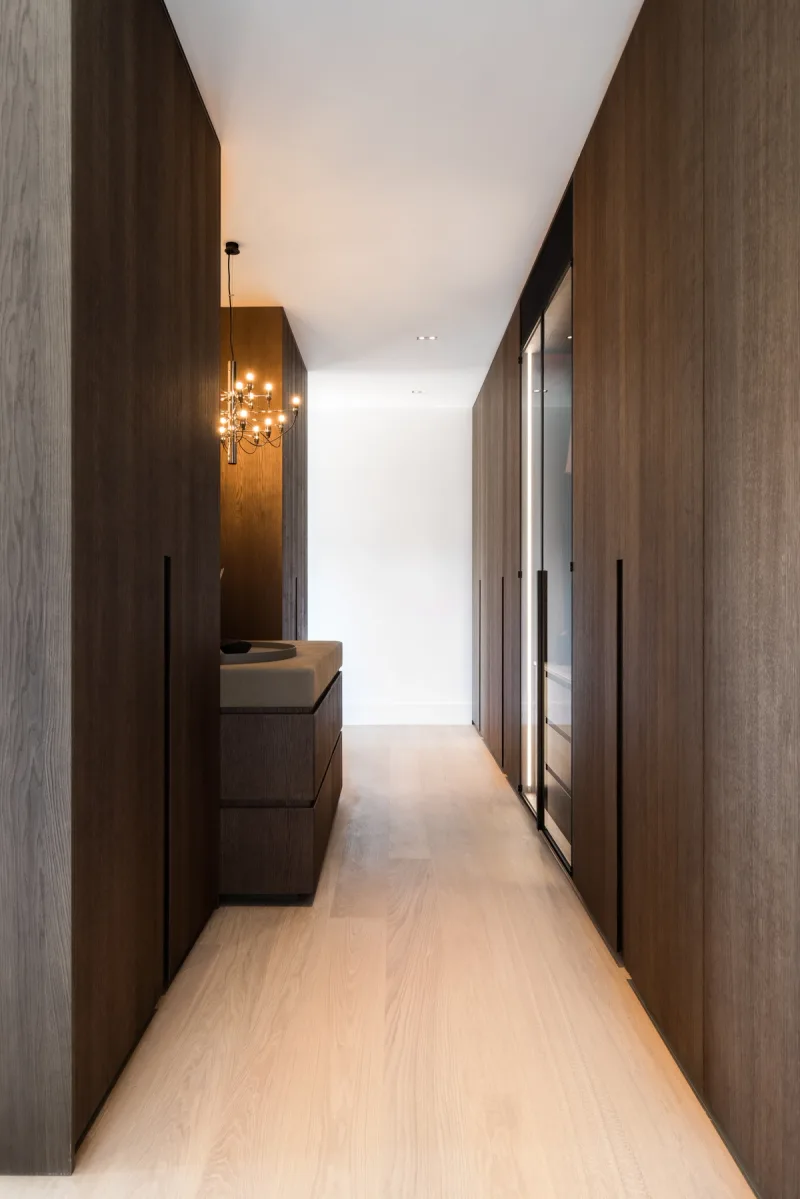 Metropolitan Penthouse — image 18