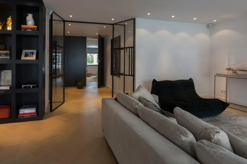 Art Apartment — image 5