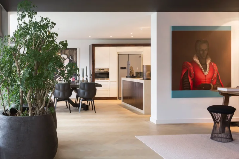 Art Apartment — image 10