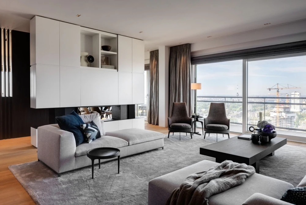 Metropolitan Penthouse — image 3
