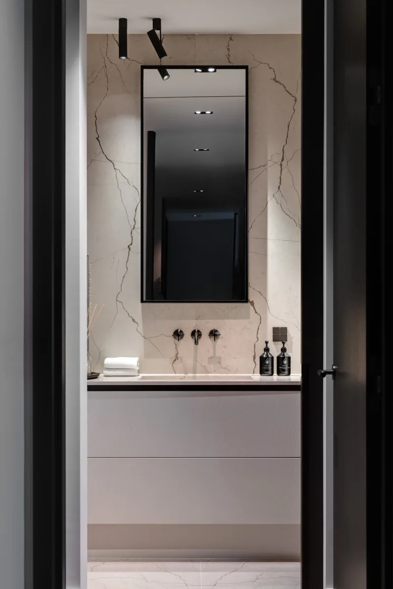 Penthouse 360 — image 37