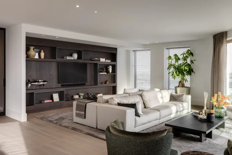 Above the Cityline — image 20
