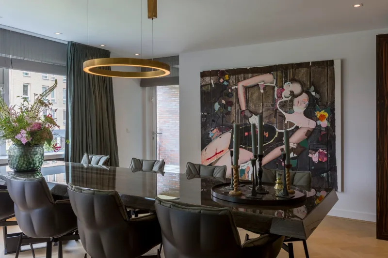 Art Apartment — image 18