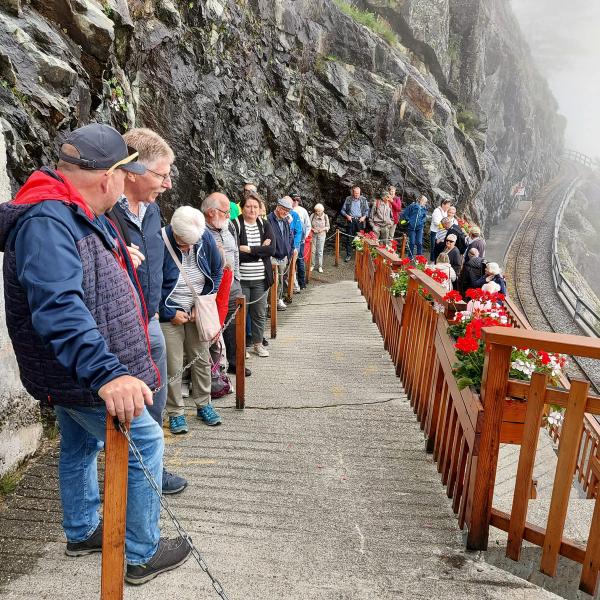 Warten auf Einsteigen