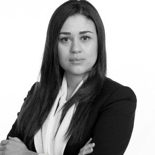 Portrait of Miryem Salah