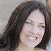 Liz Dexter headshot