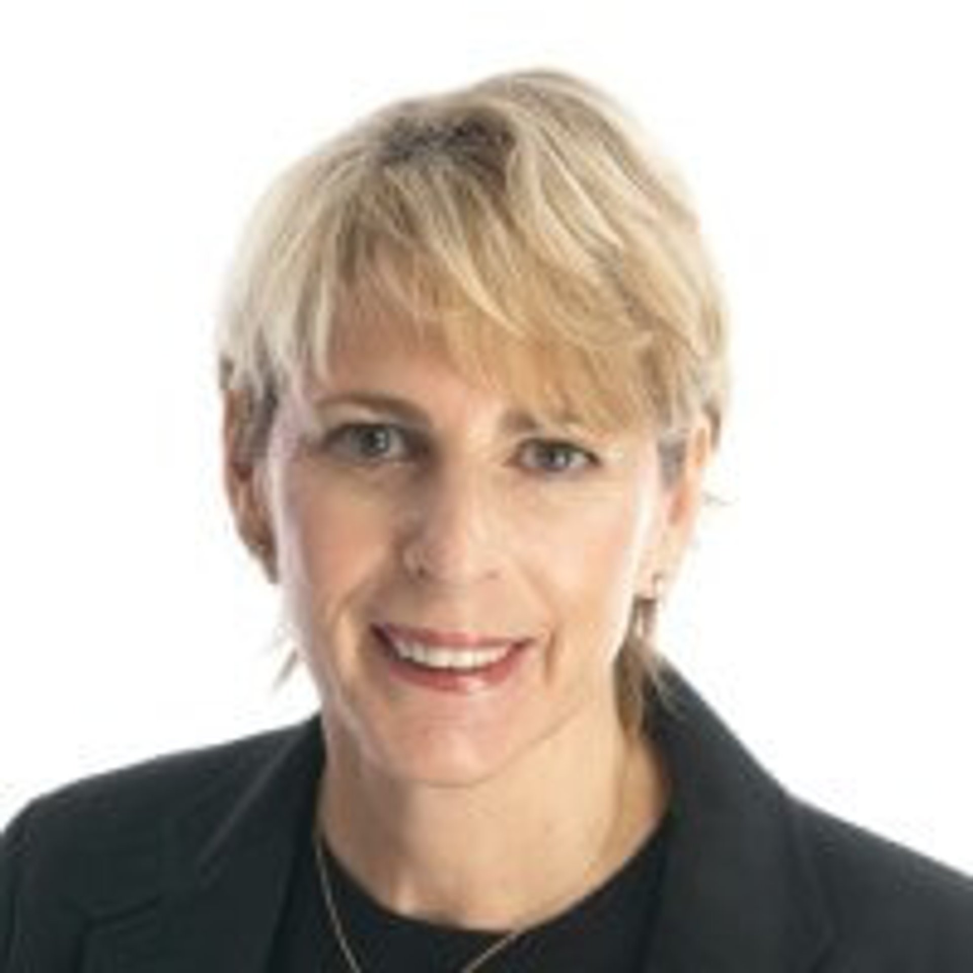 Wendy Arnon headshot