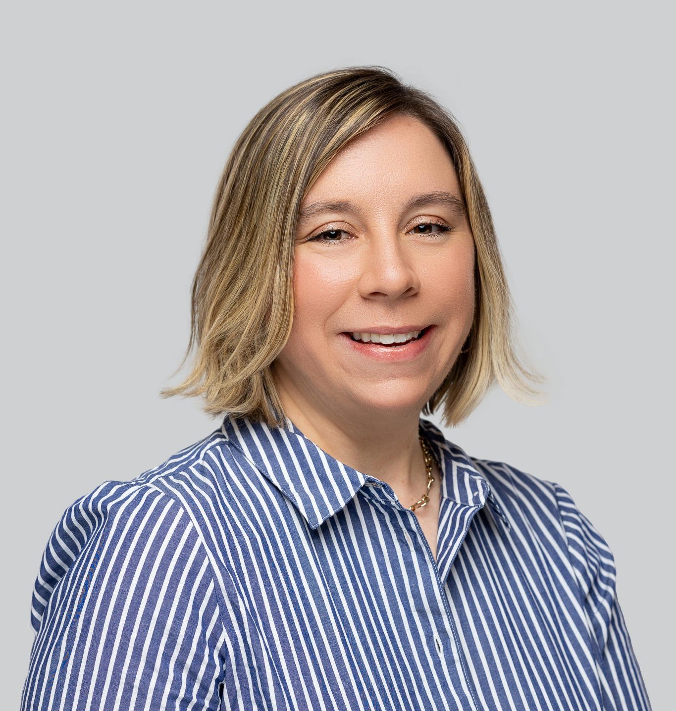 Christine Mormile headshot