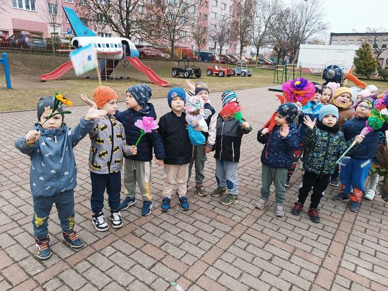 Kolorowe dekoracje wiosenne