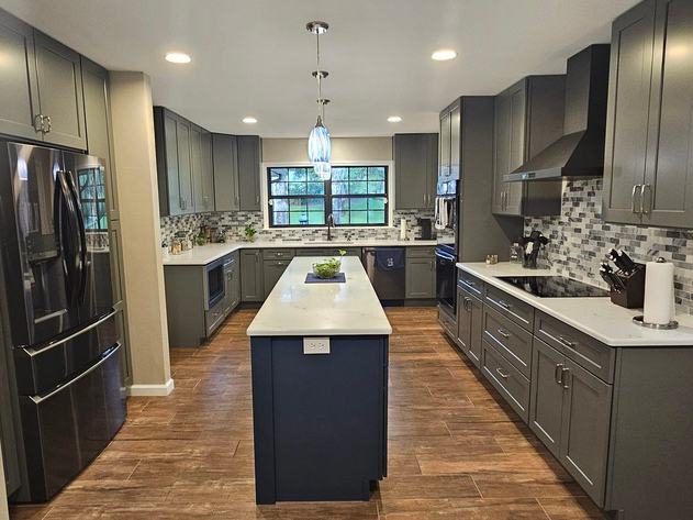 Kitchen remodel after photo: the remodeled kitchen finished and ready for use, view 1 of 2