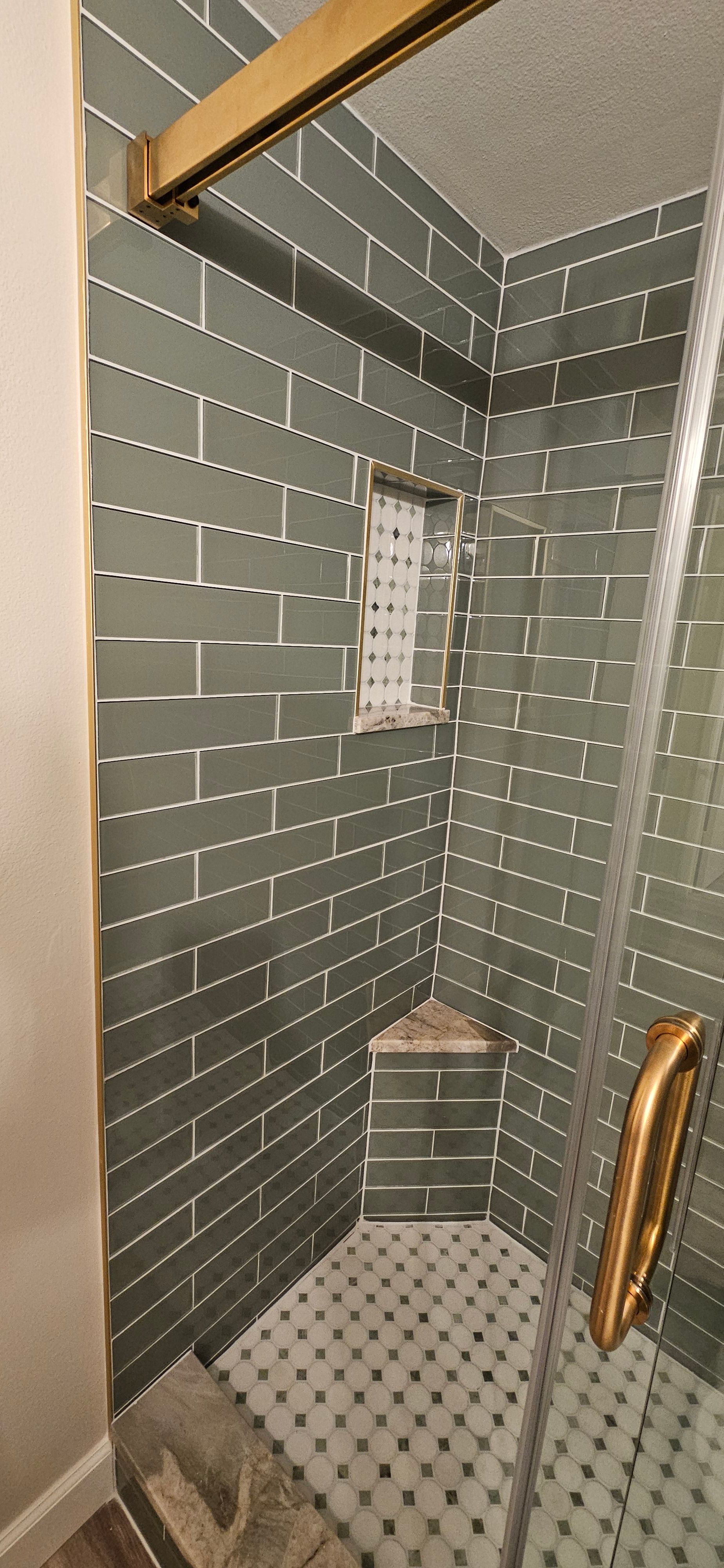 New Matching Wall Niche and Foot Rest