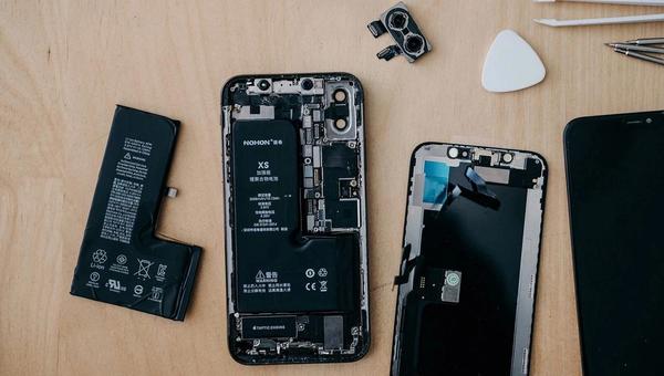 5 Tanda Baterai Handphone Sudah Harus Diganti