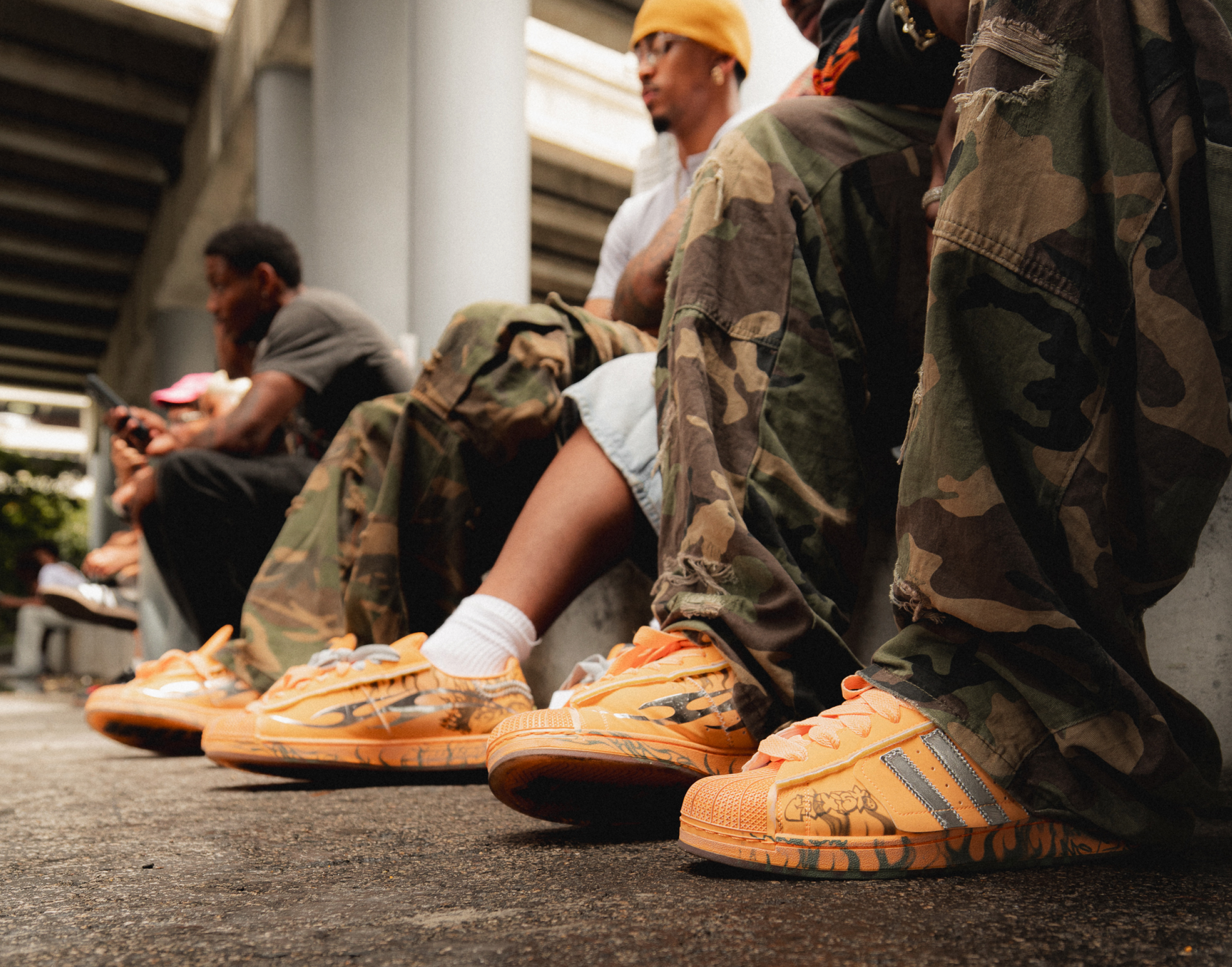 Adidas Hellstar
