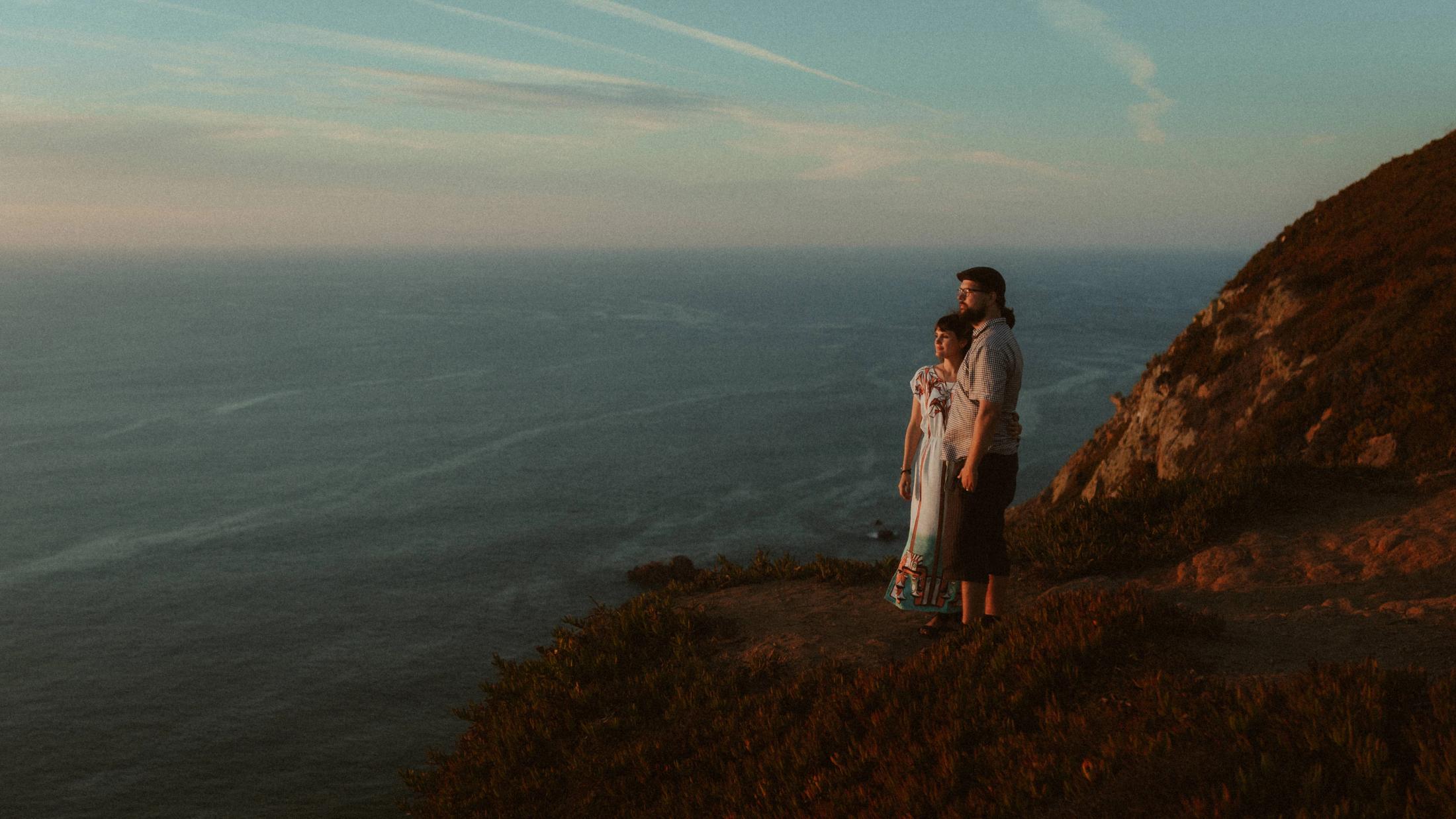 Golden coast during Ana and Till's Lovers Session in Portugal.
