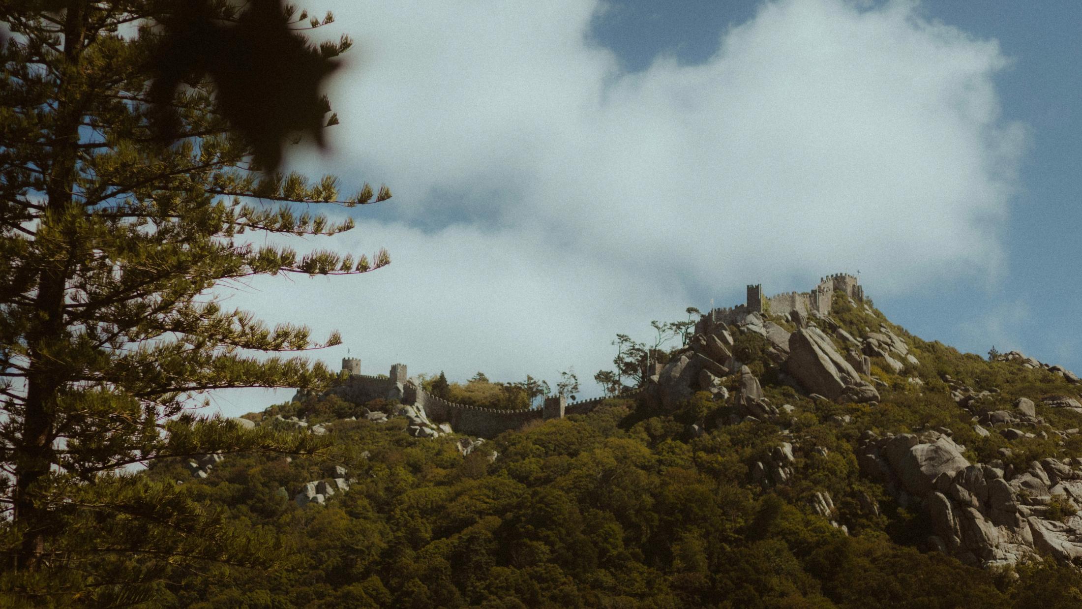 Sintra mountains during Ana and Till's Lovers Session in Portugal.