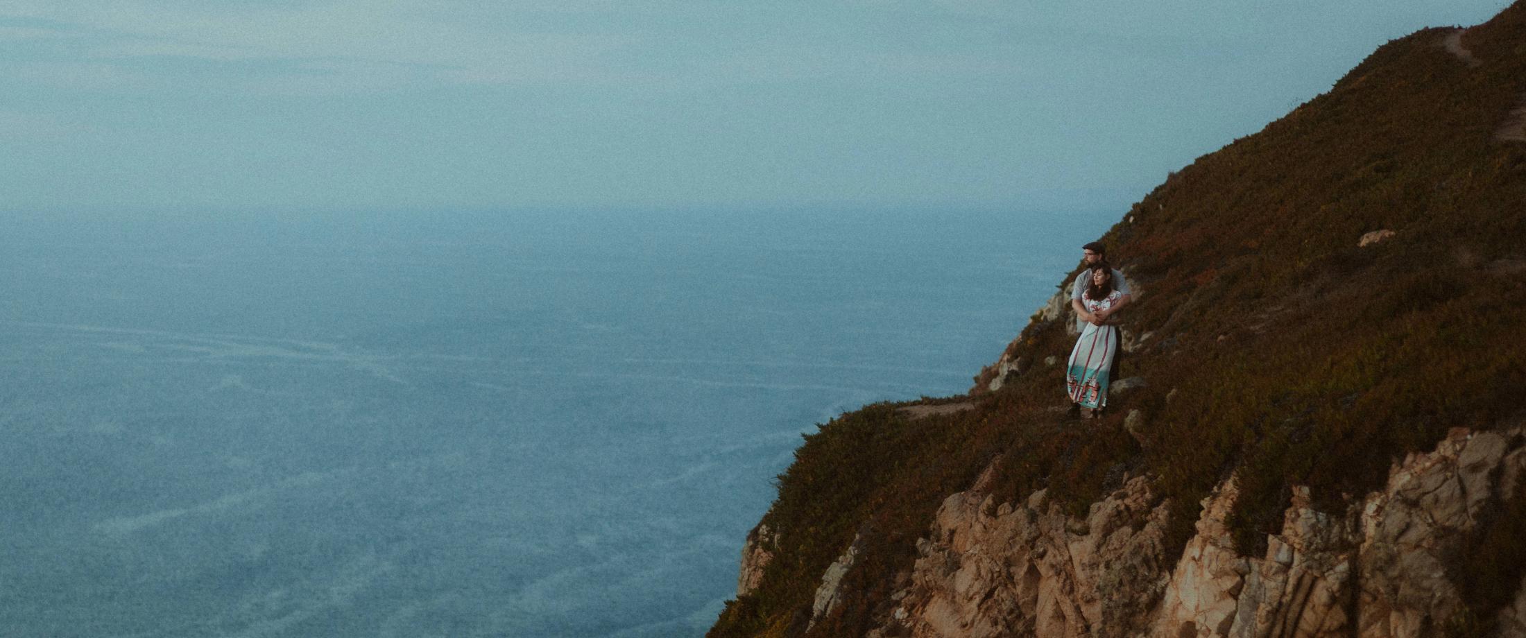 Cliff edge during Ana and Till's Lovers Session in Portugal.