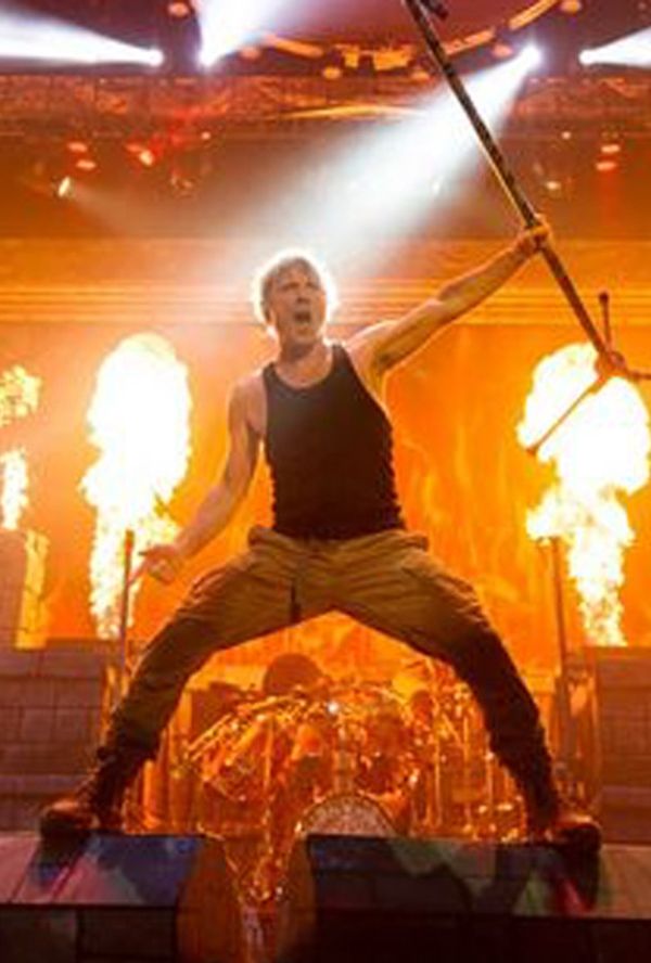 Bilde fra 'Iron Maiden: Burning Ambition'