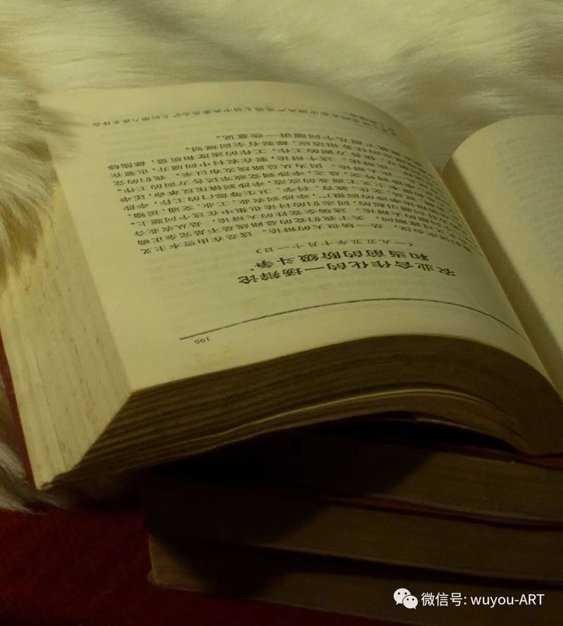 右下角的书本