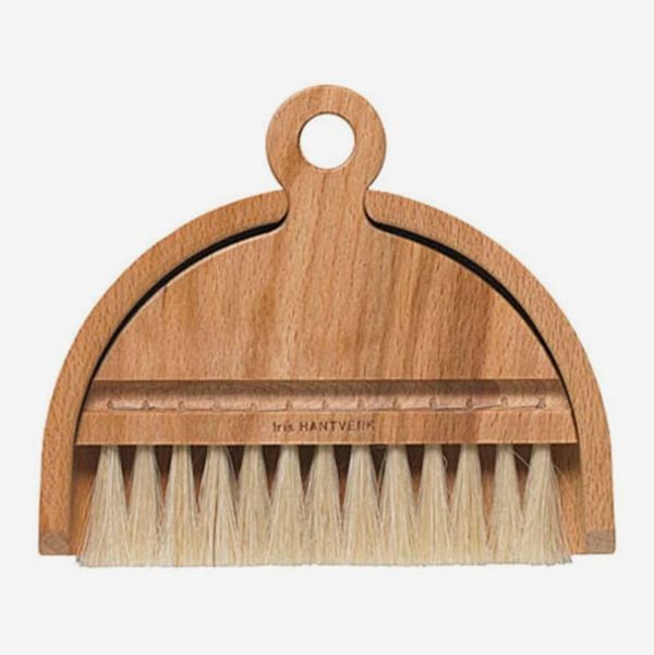 Iris Hantverk Desktop Table Dustpan and Brush Set