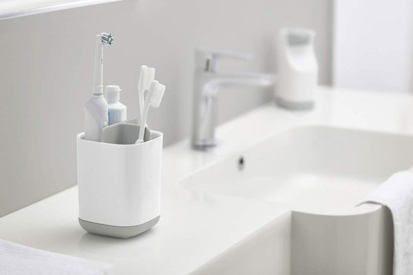 Joseph Joseph Toothbrush Holder