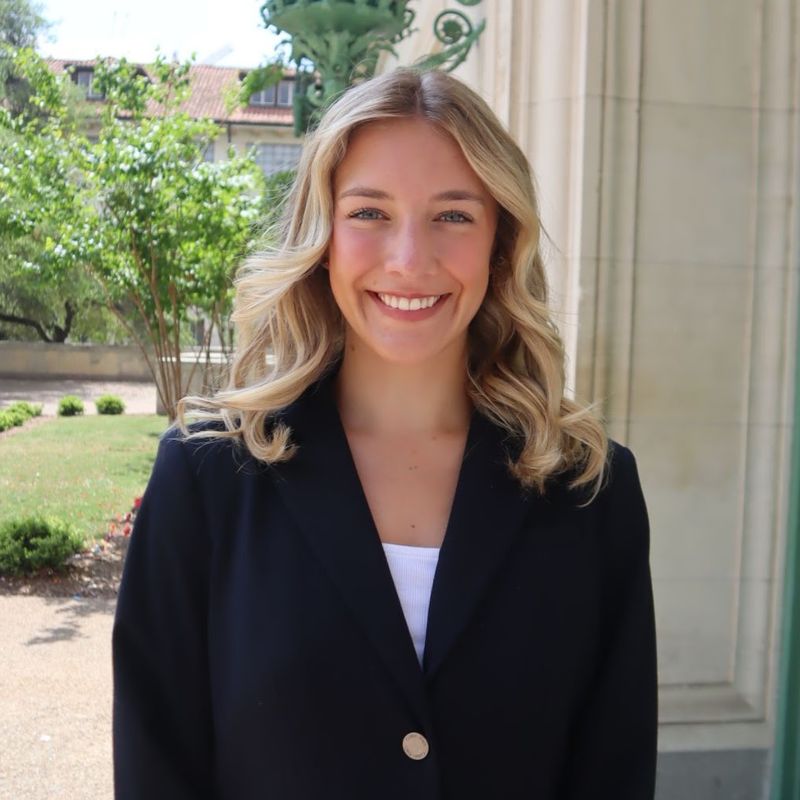 Lauren Bradley, Newsletter