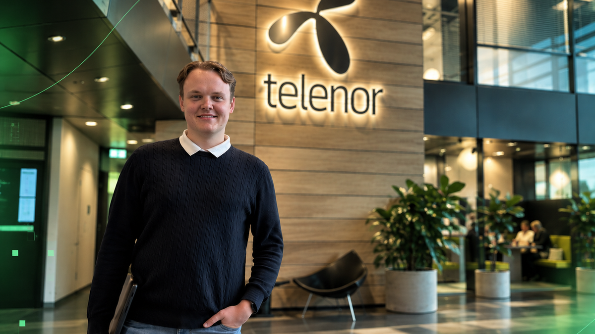 Fra master i AI til fullt ansatt hos Telenor på 15 måneder