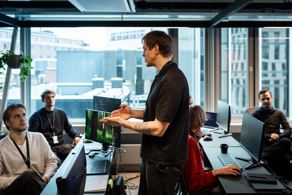 A new career track - from graduate to C++ developer in systems that cannot fail
