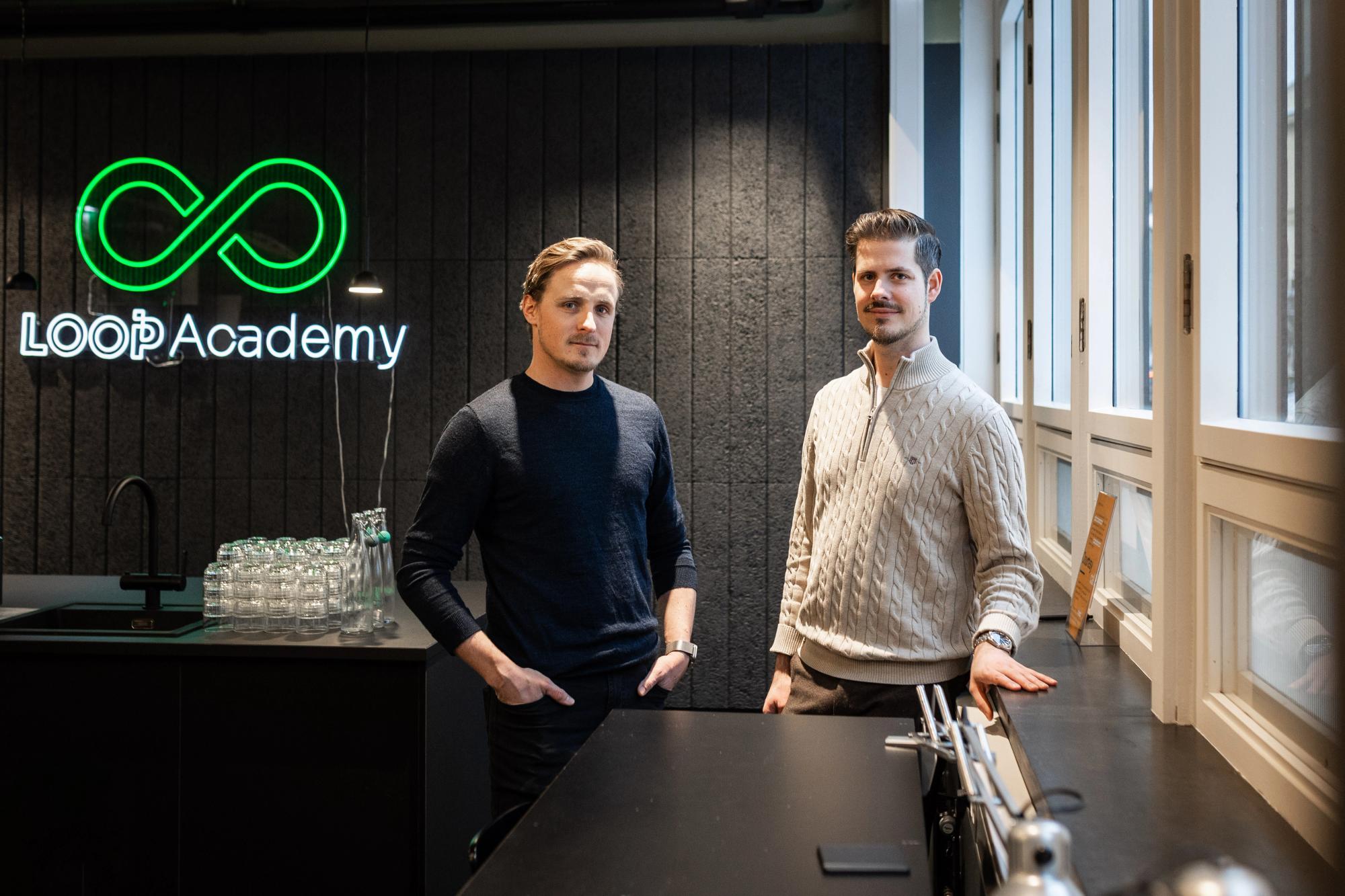 A new career track - from graduate to C++ developer in systems that cannot fail