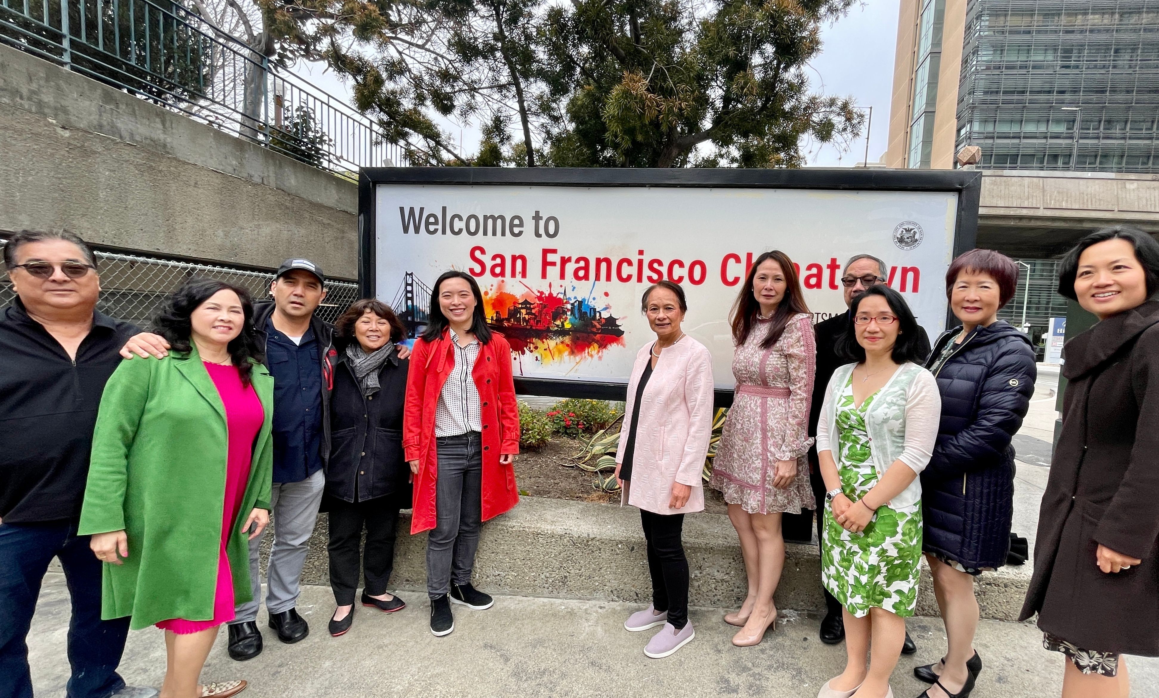 Board of Directors unveil new signage at the Portsmouth Square Garage entrance to welcome visitors to San Francisco Chinatown.  Photo by Portia Li