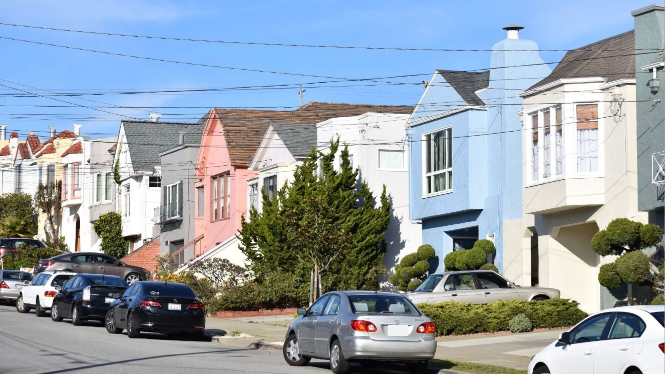 The westside neighborhoods of San Francisco include Richmond and Sunset districts which are known as residential areas with single family houses. Both districts are also homes to many Chinese American families. Wind Newspaper photo