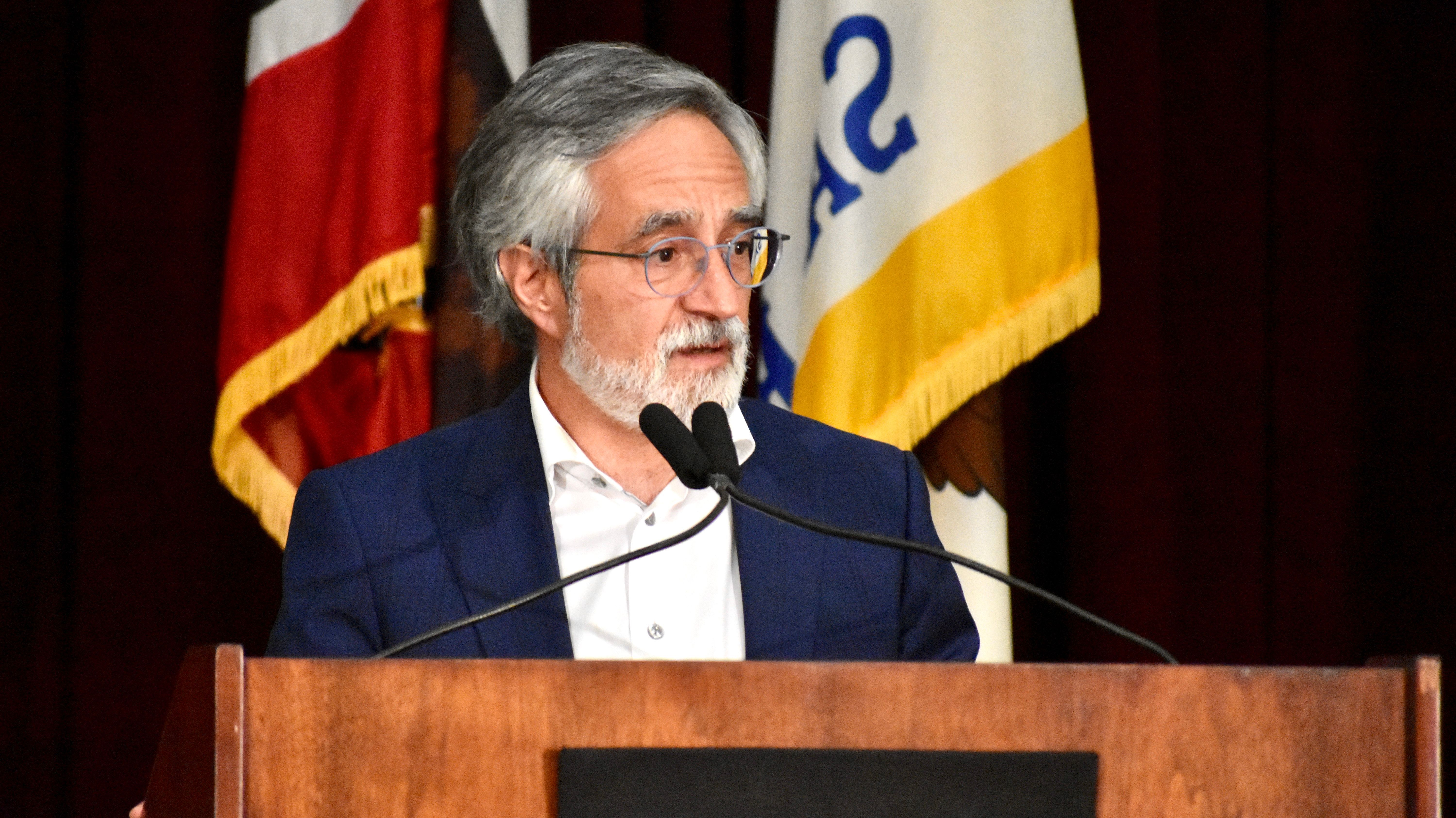 Board President Aaron Peskin introduces police budget amendment to eliminate 4 command staff positions and shift funding to frontline officers. Photo by Portia Li