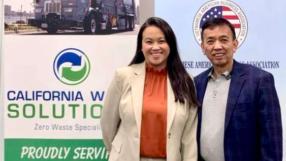 According to the federal indictment, David Duong (right) who is the owner of the recycling company, California Waste Solutions, donated $75,000 to Sheng Thao’s mayoral campaign in October 2022 for designing and printing a negative mailer against a competitive candidate. Courtesy Facebook photo