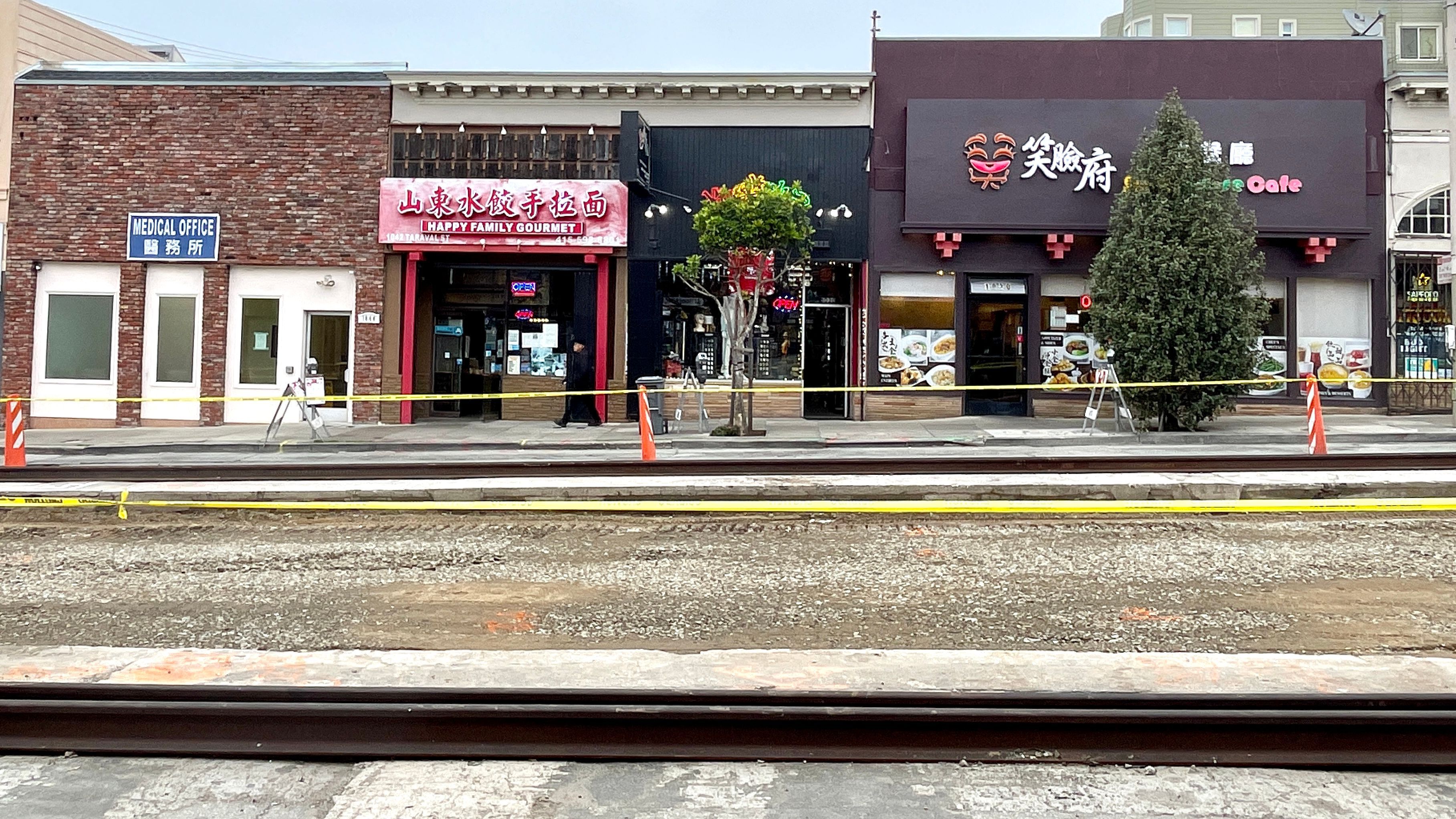 Small businesses in Sunset District are hit hard by L Taraval Improvement Project with no parking and no crossing restrictions. Photo by Portia Li