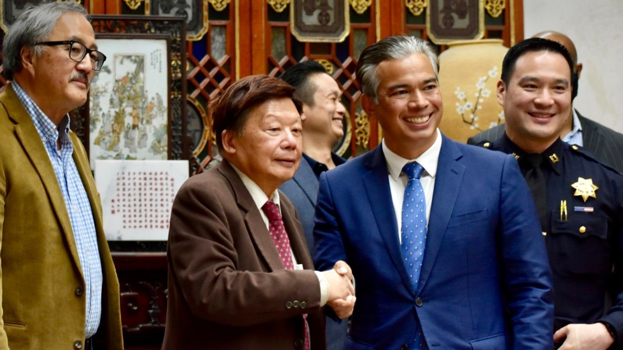 Pius Lee (2nd from far left) invited California Attorney General Rob Bonta (2nd from far right) to Chinatown to listen to the community’s concerns on ADA. Photo by Portia Li